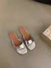 Sandalias planas estilo coreano Chuyuji, pantuflas plateadas de verano para mujer, adecuadas para uso en exteriores en la playa, estilo francés