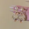 Brincos Vazados com Diamantes Cintilantes Estilo Vintage, Sensação de Luxo Leve de Alta Qualidade, Brincos Longos Cravejados de Diamantes, Joias de Orelha Retro Exageradas de Nicho