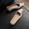 Zapatos de Mujer Elegantes y de Moda 2026 Estilo Nuevo Punta Cuadrada Tacón Medio Grueso Sin Cordones Zapatos de Piel con un Refinado Diseño Bajo