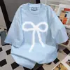 Camiseta Divertida Estilo Coreano com Estampa de Laços Manga Curta 2026 Novo Estilo de Verão Top Oversize Estilo Preguiçoso