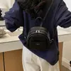 Mini mochila casual y simple para mujer, nuevo modelo 2026, bolso casual de alta gama con doble hombro para el uso diario y salidas