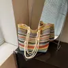 Bolso de hombro a rayas de arcoíris transfronterizo, bolsa de mano de gran capacidad para el día a día, nuevo bolso de playa de moda para mujer, estilo vacacional junto al mar
