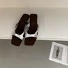 Sandalias de cuña estilo francés Chuyuji para mujer, calzado de verano para exteriores, nuevo modelo 2026, sensación de alta gama, sandalias de vacaciones para mujeres petite