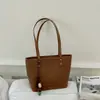Bolso Tote de Gran Capacidad, Texturizado y de Moda, Nuevo 2026, para el Trabajo, Patrón Tejido Retro, Personalizado, Casual, Color Sólido, Bolso de Hombro