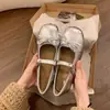 Zapatos plateados estilo Mary Jane para mujer, nuevo modelo de otoño 2026, estilo delicado, zapatos planos estilo ballet con lazo poco profundo