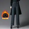 1089 Jeans de Pierna Ancha de Invierno con Forro Polar para Mujeres de Mediana Edad, Pantalones Versátiles Sueltos Gruesos de Algodón, Elegantes y Adelgazantes