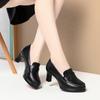 Una generación de zapatos de cuero de boca profunda y tacón grueso, impermeables, con plataforma, a la moda, comodines, mocasines cómodos, zapatos de trabajo, zapatos de pedal