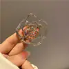 Broche único de perlas con diseño de corazón 2024 nueva moda otoño e invierno corsage accesorios de alfiler delicados para mujer Corea del Sur