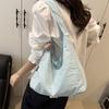 Bolsa de Estilo Coreano de Alta Aparência, Simples e Casual de Axila Novo Estilo Ombro Único Versátil Dumpling para Trabalho Estudante Universitário Bolsa de Tecido Durável