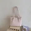 Bolsa de Textura de Alta Qualidade Grande Capacidade para Mulheres 2026 Nova Moda Bolsa de Ombro para o Dia a Dia Bolsa Tote de Mão para Primavera e Verão