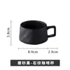 Juego de Tazas de Café de Cerámica con un Diseño de Lujo Ligero, Alto Valor Estético y Diseño Único para Uso Doméstico, Incluyendo una Taza con Asa Colgante y Platillo