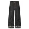 Jeans de pierna ancha de moda para hombre con diseño de pedrería y remaches en el bolsillo trasero, bloques de color únicos, con vuelta, pantalones rectos holgados