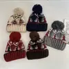 Chapéu de Lã Tricotado Jacquard Árvore de Natal Fair Isle de Inverno com Barra Rebatida para Mulheres Proteção contra Frio ao Ar Livre Proteção para Orelhas Chapéu de Frio