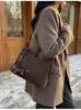 Bolsa popular deste ano feminina de grande capacidade 202 nova bolsa de ombro único transversal retrô bolsa de compras casual