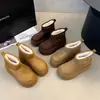 Botas de Nieve de Caña Alta con Suela Gruesa de Moda para Mujer 2026 Botines Cortos Gruesos con Forro de Terciopelo