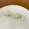 Pendientes elegantes de perlas para mujer, con colgante de perla barroca en forma de gota de agua, sencillos, de alta gama, ligeros, de lujo, elegantes, estilo Hong Kong, venta al por mayor.