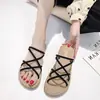Sandalias Planas de Playa de Dos Vías de Moda para Mujer 2025 Nuevas Chanclas Planas Versátiles de Verano para Mujer Sandalias de Exterior Modernas