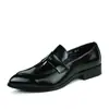 Zapatos de Hombre Retro con Borlas de Verano, Zapatos Casuales de Cuero sin Cordones Puntiagudos de Moda, Zapatos de Hombre Estilo Brogue, Estilo Juvenil Británico