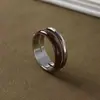 Brincos Esmaltados Franceses de Pista Dupla, Moda de Nicho, Brincos de Design Exquisito, Luxo Leve, Simples, Versáteis e Atmosféricos