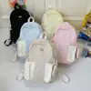 Mochila casual simple y moderna para mujer 2026, mochila ligera para viajes y uso diario para mujer