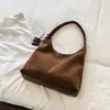 Bolso de mano único de gran capacidad para mujer, nuevo estilo otoño 2026, ambiente relajado, bolso de hombro retro de nicho, elegante bolso tote
