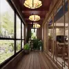 Lámpara de araña de tela con forma irregular de platillo volante estilo chino pintada a mano, Linterna clásica para inauguración de hotel, Linterna artesanal para lugar escénico chino