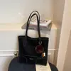 Bolsa Tote Grande e Versátil da Moda para Mulheres, Novo Modelo 2025, Bolsa Feminina para o Dia a Dia, Bolsa de Ombro, Bolsa de Mão de Luxo