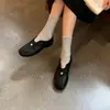 Zapatos planos cuadrados de estilo retro sin cordones para mujer, nueva colección otoño 2026, zapatos de abuela de tacón bajo, adelgazantes y adecuados para ir al trabajo