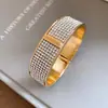 Conjunto de cinco peças de pulseira de contas nós com detalhes em diamante para mulheres, pulseira moderna para o dia a dia, luxo leve com toque sofisticado, design único
