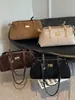Bolsa Simples Retro de Axila 2026 Novo Estilo Início do Outono Bolsa de Mão Moda Bolsa de Ombro Grande Capacidade Para Trabalho Deslocamento Bolsa de Axila