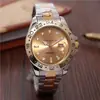 Reloj de pulsera de cuarzo con correa de acero de marca popular de Amazon, pequeño, venta al por mayor, gran cantidad, excelente precio