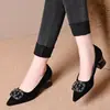 Zapatos de mujer de punta baja con pedrería transfronterizos de comercio exterior, zapatos de mujer negros cómodos y modernos, zapatos bajos de otoño