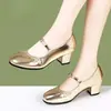 Zapatos Mary Jane de punta redonda y tacón grueso para mujer, con adornos de pedrería, diseño de una sola tira, apertura poco profunda, estilo retro, estética delicada y son versátiles, cómodos y adecuados para el uso diario.