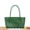 Bolso Cesta de Mujer con Diseño Hueco de Nuevo Estilo, Bolso de Playa de Nicho para Vacaciones, Bolso Versátil Casual para el Uso Diario de Mujer