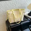 Bolso de Axila de Cuadros de Gran Capacidad de Moda Europeo y Americano para Mujer 2025 Nueva Moda Versátil Simple Bolso Tote de Hombro Único para Viajes Diarios