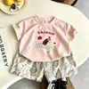 Conjunto novo de verão infantil de manga curta, conjunto casual fashion de cachorro de desenho animado com shorts de manga curta, conjunto de duas peças para meninos e meninas