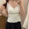 Camisola francesa de encaje sin espalda con sujetador incorporado, una pieza versátil que se puede usar como capa interior, capa exterior o como top independiente, ofreciendo transpirabilidad y un hermoso diseño en la espalda