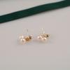 Pendientes Pequeños de Perla de Agua Dulce Natural Real con Lazo Sencillo Versátil Aguja de Plata 925 Campanilla Pequeña