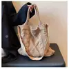 Bolso de mano de moda para otoño e invierno para mujer, bolso versátil para el día a día, bolso tote, bolso vintage de alta gama para exportación de gran capacidad