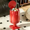 Lixeira de Pernas Altas com Estilo Vintage, Tampa, Rodas e Abridor de Tampa Tipo Prensa, Adequada para Sala de Estar, Quarto e Cozinha, Elimina a Necessidade de se Abaixar para Jogar o Lixo