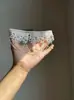 Colar com Pingente de Cruz de Pérola de Corte Estilo Francês com Borla e Design Barroco, Estilo Socialite de Luxo Leve, Gargantilha Vintage para Clavícula