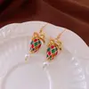 Pendientes de Reloj de Bolsillo Asimétricos con Incrustaciones de Perla de Aguja Plateada y Diamante Pendientes de Botón Exquisitos Retro Franceses con Sentido de Diseño Pendientes de Nicho Venta al por Mayor