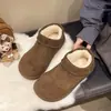 Botas de nieve para mujer, estilo papa pequeña, zapatos de algodón engrosados, nuevo diseño cálido y retro, zapatos de suela gruesa estilo Birkenstock para uso en exteriores, forrados de felpa, colección otoño/invierno 2026