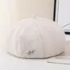 Boina versátil de color liso de lana de cordero, sombrero de otoño e invierno para circunferencia de cabeza grande para mujer, gorra tipo boina versátil de moda de alta gama