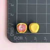 Super Mini Juguetes de Comida en Miniatura de Frutas 3D Resina Pegamento de Crema DIY Aretes Juguetes Fundas de Teléfono Venta al por Mayor Transfronteriza