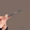 Clip de lujo ligero de alta gama de ocho caracteres totalmente incrustado de diamantes, clip lateral, clip para mechones de frente, accesorio para el cabello de lazo para flequillo, nuevo estilo 2026