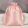 Bolsa de satén imitación seda bolsa con cordón regalo joyería peluca bolsa de almacenamiento a prueba de polvo en stock al por mayor