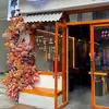 Cor de café de outono estilo retrô materiais florais materiais florais de casamento móveis macios atmosfera de outono adereços de casamento decorações flores artificiais