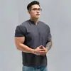 Camiseta Masculina de Verão Nova Esportiva Casual Corrida Exercício Fitness Grande Elástica Listrada Secagem Rápida Gola V Solta Manga Curta