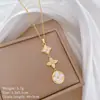 [Acero de Titanio] Juego de Collar y Aretes Lujo Ligero Diamante Completo Trébol de la Suerte Concha Personalidad Elegante Banquete Aretes Collar Set